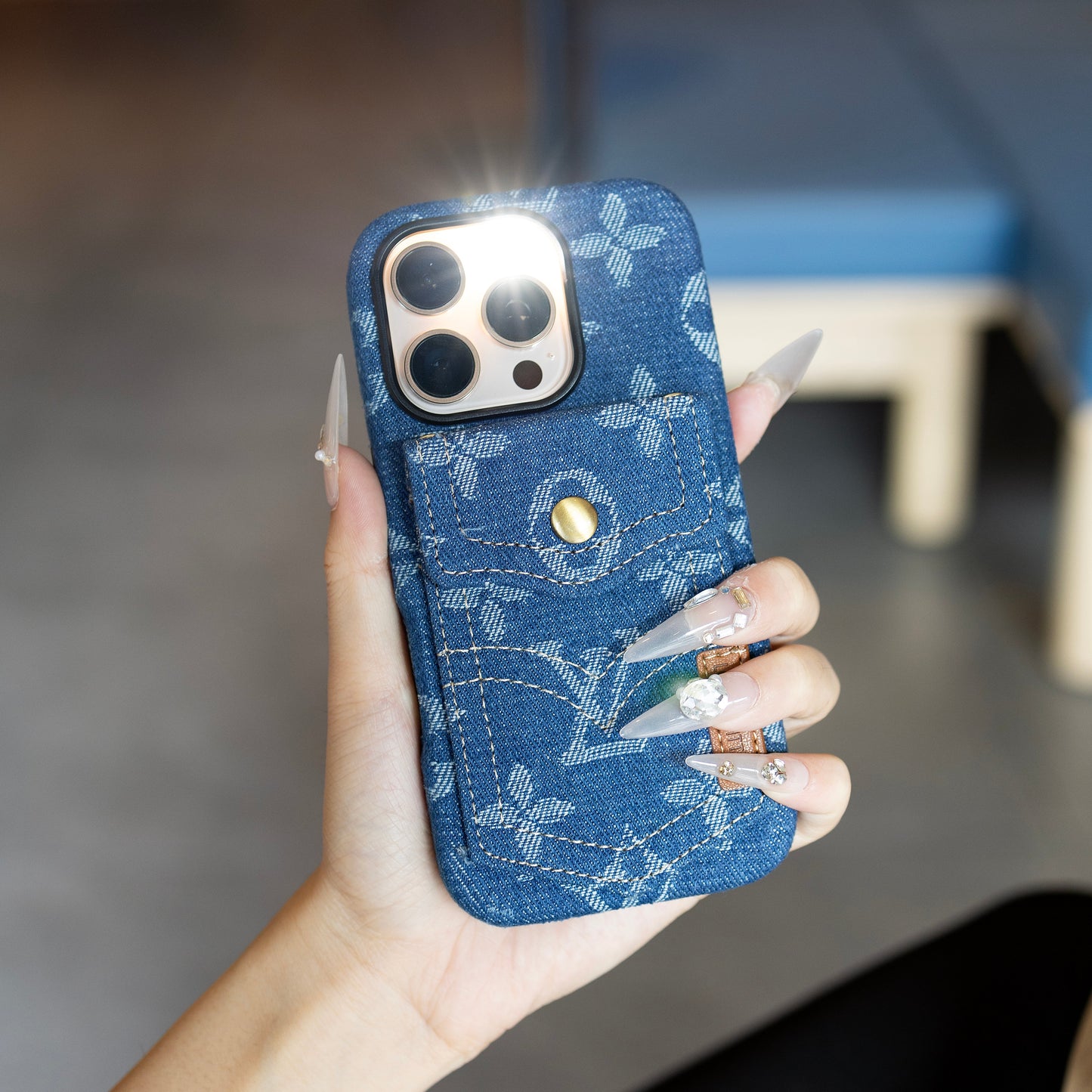 New Classic Luxury Holder Phone Case 02