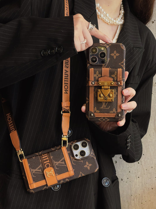 Husa pentru iPhone Lou Card Holder Chain