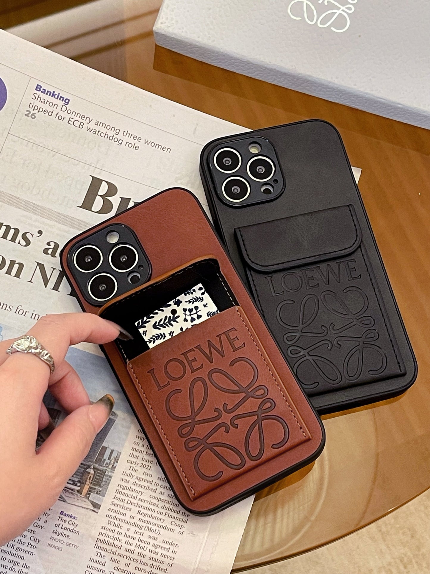 LOEWE iPhone-etui med kortholder Brun-LZP241448