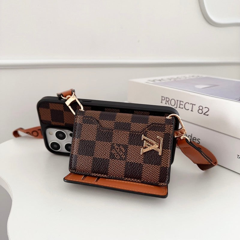 Lou Side Card Bag Umhängetasche mit Kette für iPhone