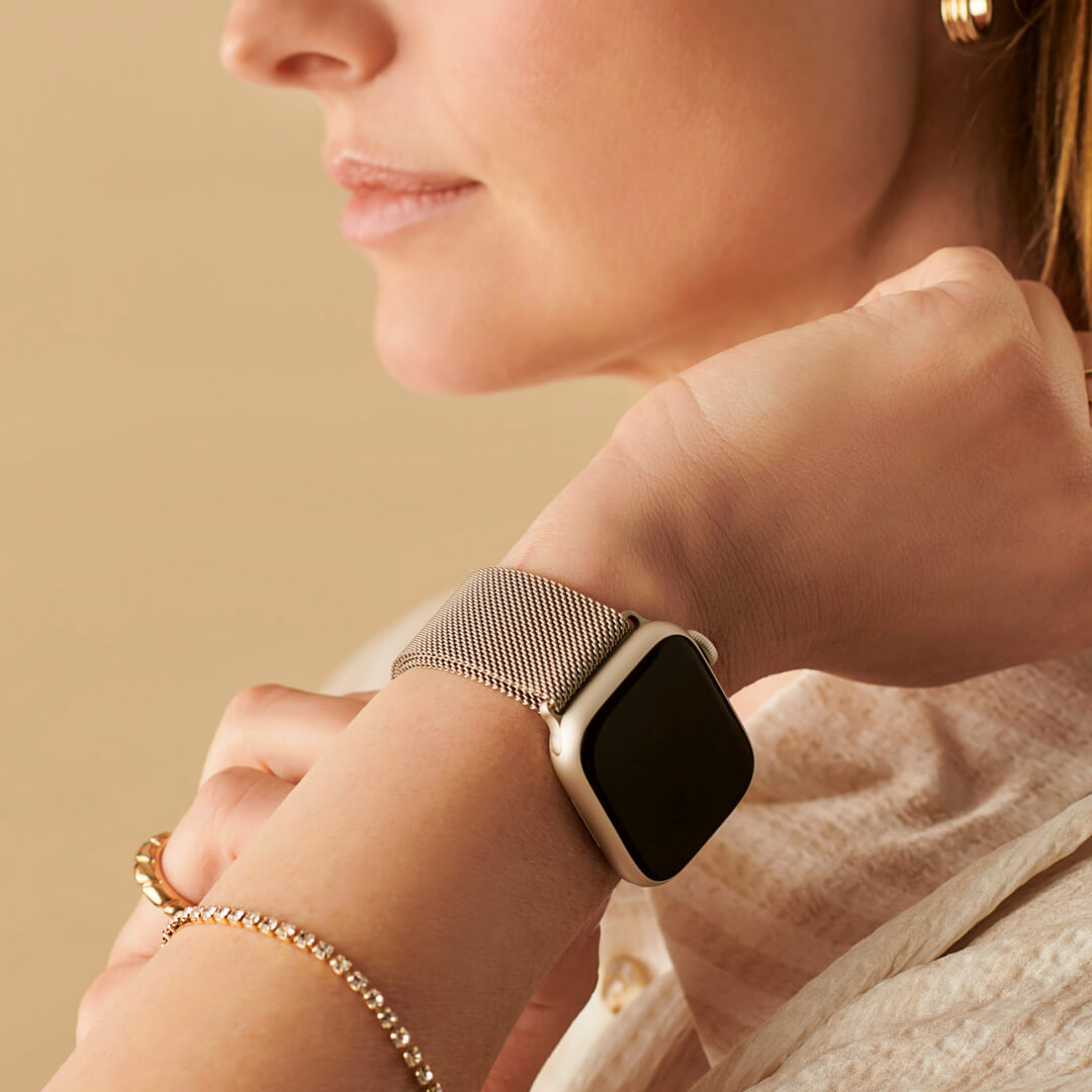 Pásek na Apple Watch Milanese Loop - Starlight